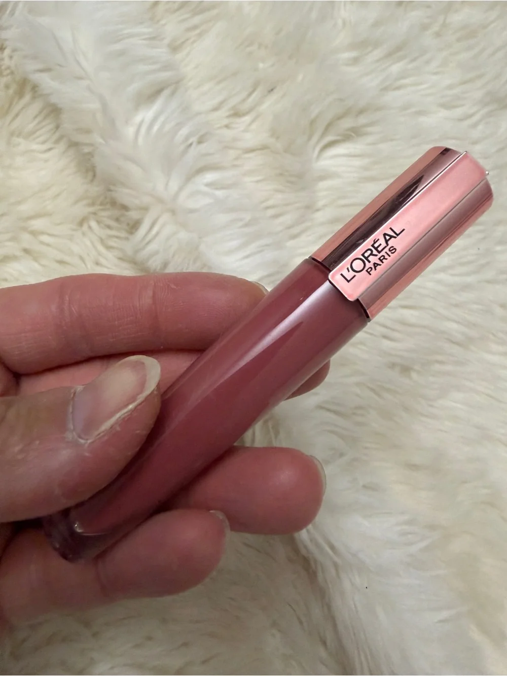 L’Oréal Glow Paradise Lip Balm-in-Gloss 50 FEATHURY FUR